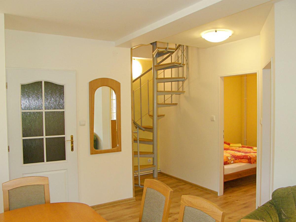 Apartmany Ilona Рокитнице над Ийзероу Екстериор снимка