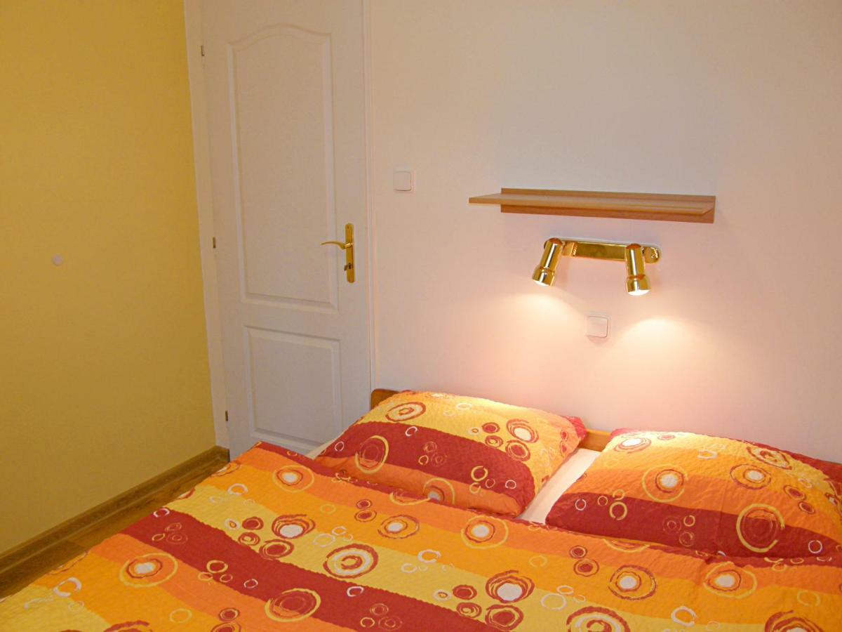 Apartmany Ilona Рокитнице над Ийзероу Екстериор снимка