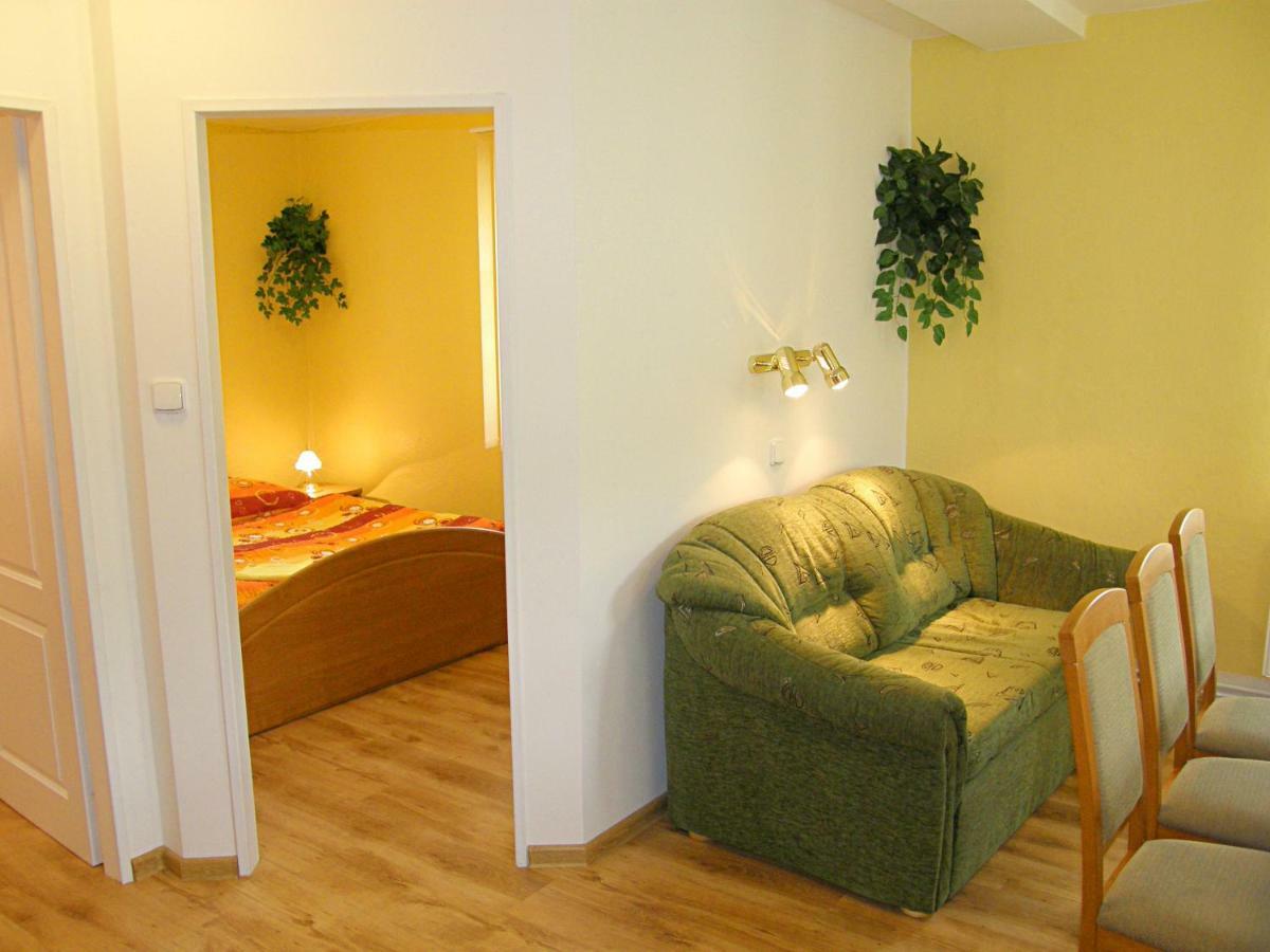Apartmany Ilona Рокитнице над Ийзероу Екстериор снимка