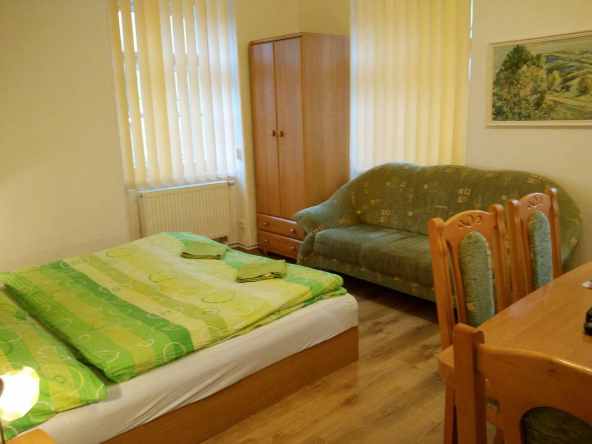 Apartmany Ilona Рокитнице над Ийзероу Екстериор снимка